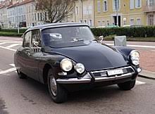 Il convient ensuite aux automobilistes d'adapter leur vitesse si les conditions de circulation ne sont plus optimales. Histoire De La Reglementation De La Vitesse Sur Route En France Wikipedia