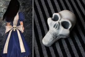 Madness returns for the ps3 and xbox 360, there are several dresses you can unlock that can modify stats and various drop rates of items. The Fastest Alice Madness Returns Dresses