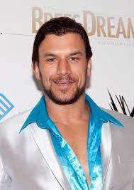 Rules of Engagement Newlyweds Fan Casting