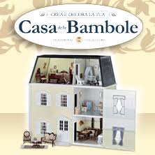 Nella casa delle bambole, gabby e pandy sono alle prese con animaletti carini e creativi. Collezioni Rba Italia