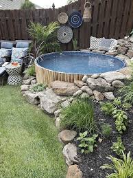 Pin By Hadassa Lucas On Ogrod Small Yard Landscaping Minimalist Garden Backyard Landscaping