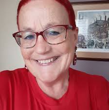 Has anyone had problems calling the family dental surgery this week? I've  got 19 calls logged into my phone log since Tuesday. With All I've waited 