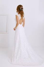 Vous cherchez une robe de mariée parfaite pour un mariage sur le thème de la forêt, de la plage, de la pelouse ou de la campagne? 10 Robes De Mariee A Moins De 200