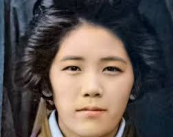 File:Supercentenarian-Kane-Tanaka-c1923-Color (headshot).jpg