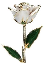Artificial flowers we're passionate about providing our customers with the largest selection of high quality, affordable artificial flowers in the uk. 24k Gold Rose Real Rose Dipped In Gold Snow White By Living Gold Http Ww Artificial Plants Outdoor Artificial Plant Arrangements Small Artificial Plants