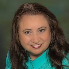 Carole Riggs's Instagram, Twitter & Facebook