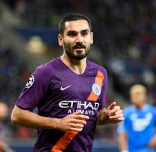 Según comunicó la institución, el jugador tendrá una cláusula de rescisión de 100 millones de euros. Ilkay Gundogan Welt