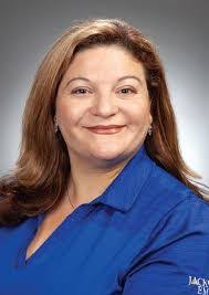 Lori Mccutcheon's Instagram, Twitter & Facebook