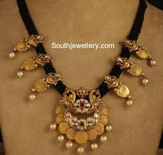 Black And Gold Jewelry Designer Black Thread Peacock Kasu Necklace Jewellery Designs Black Beaded Jewelry Jewelry Design Necklace Gold Jewelry Fashion