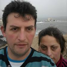 Hola preciosa linda mujer pues claro que sí pásamelo tu número no hay  problema de eso cariño