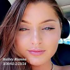 Larissa Strong (@larissastrong) • Instagram photos and videos