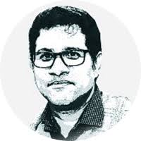 Read famous Poetry of Rahul Dwivedi