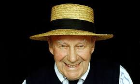 Julian Bream: 'I'm a better musician now than when I was 70'