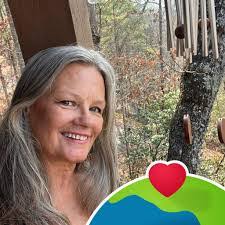 Sandra Paden's Instagram, Twitter & Facebook