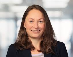 Stephanie Graser's Instagram, Twitter & Facebook