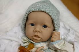 Custom of the day. "Saskia" by Bonnie Brown. Blank (my version currently)  and two old versions I made of her, back in 2016 and 2017. ❤ If you're  interested in reserving her/him,