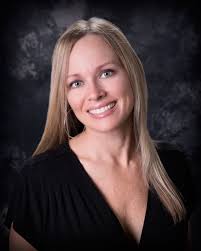 Kristie Mann's Instagram, Twitter & Facebook