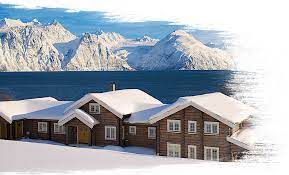 Geographically, the municipality is a peninsula. Die Unvergessliche Lage In Den Lyngen Alpen Lyngen Lodge