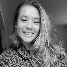 Fack-Ju-Göhte-Musical-Besetzung-Ruth-Lauer-Swing