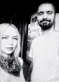 How Howlin' Ray's Became LA's Favorite Hot Chicken — Meet Founder Johnny  Ray Zone