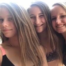 Emma Brockman's Instagram, Twitter & Facebook