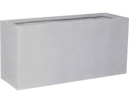 Pflanzkübel können immer wieder neu bepflanzt werden; Pflanzkubel Lafiora Emil 2 0 Kunststein 95x32x44 Cm Hellgrau Bei Hornbach Kaufen