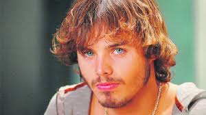 Pablo Bustamante más mayor