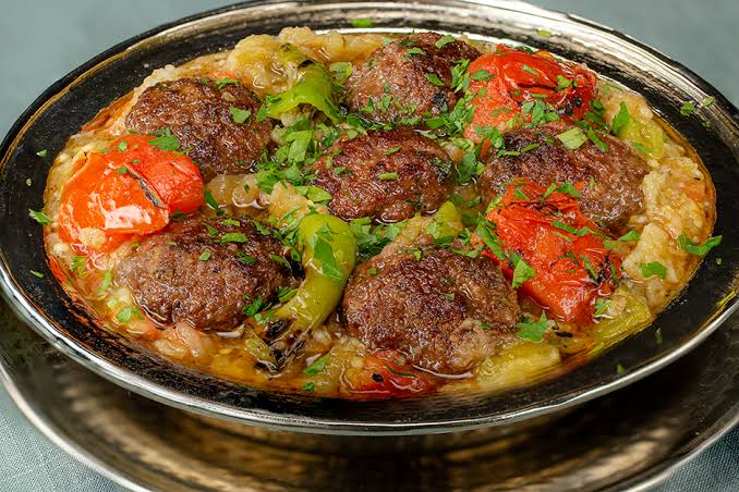 7 çeşit baharat ile köfte ve kebap