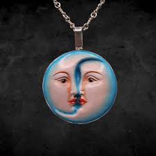 Sergio Sterling's Instagram, Twitter & Facebook