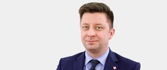 W nocy z wtorku na środę dworczyk wydał oświadczenie. Michal Dworczyk Kancelaria Prezesa Rady Ministrow Portal Gov Pl