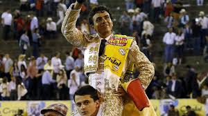 Juan de Castilla abre la primera puerta grande de la Feria de Manizales -  Toros - COPE