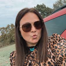 Versatile Navy Top for Different Occasions