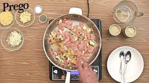 Resepi spaghetti carbonara yang lazat dan mudah. Prego Spaghetti Alfredo Mushrooms 60secs Video Tutorial Youtube