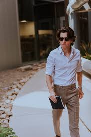 The Complete Guide To Business Casual Style For Men 2021