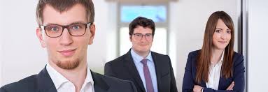 Berichtigung Und Schadenersatz Bei Arbeitszeugnis