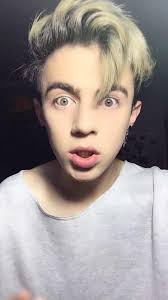 Dicen 🙈 el mejor dueto irá a mi INSTA ( axelortizmoran) #duo #duett #muser  #dicen #latino #duetoconaxel #mala