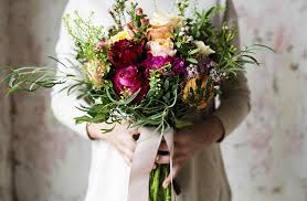 Devastated by sibel's betrayal, ramo begins to plan to go out with amnesty rumors in his third year in prison. Tipos De Ramos De Flores Floristeria Noe