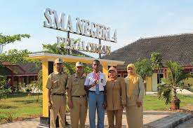 Sma negeri 1 pekalongan adalah salah satu sekolah menengah atas negeri yang ada di kota pekalongan, provinsi jawa tengah, indonesia.sma negeri 1 pekalongan sendiri merupakan salah satu sma favorit di kota pekalongan. Sma Negeri 4 Pekalongan Ujiansma Com