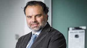 Fernando de Yarza (Henneo) prepara el asalto a Vocento con Enríquez como  objetivo