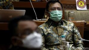 Beberapa anggota komisi ix dpr ri disuntik vaksin nusantara di rumah sakit pusat angkatan darat gatot soebroto, jakarta pusat (14/4/) meski belum barusan saya bicara dengan pak terawan,kata melki (13/4). Jalan Terjal Vaksin Nusantara Terawan Ditinggal Ugm Hingga Disetop Sementara