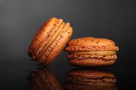 Macarons Caramel Beurre Sale Jean Luc Pele Macaron Caramel Macaron Caramel Beurre Sale Macaron
