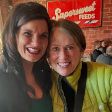 I'm Melissa Vine, a single mother of four boys, businesswoman, and  nonprofit director. Today, I'm announcing my candidacy for the United  States House of Representatives. Join our movement at  https://melissavine.com