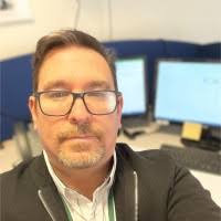 90+ perfiles de «Appleby»