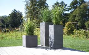 Mit fotos einfach online gestalten. Pflanzkubel Aus Fiberzement Im Beton Design Leichter Als Gedacht Vivanno