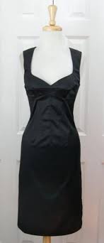 Dolce Gabbana Dress W A Few Stylish Pieces Of Jewelery Great Classic Look Fashion Lil Black Dress Beautiful Outfits