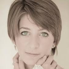 Danielle Rutherford's Instagram, Twitter & Facebook