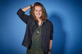 Discover more posts about vitor kley. Conheca Vitor Kley O Musico Gaucho Com Alma Hamburguense Entretenimento Vs