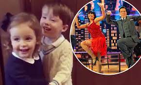 About his family life, and opened up 22.06.2020 · anton du beke shares details of secret wedding which took place three weeks after wife welcomed twins the strictly come dancing pro shares twins with wife hannah june 22, 2020 Strictly S Anton Du Beke Shares Sweet Video Of His Twins 2 Mimicking Charleston Daily Mail Online