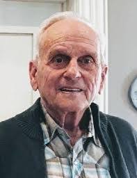 Lou Pratt's Instagram, Twitter & Facebook