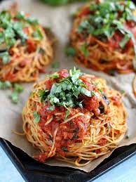 Chicken Mushrooms Spaghetti Nests Sweet And Savory Meals Recipe Recipes Pork Tenderloin Recipes Food